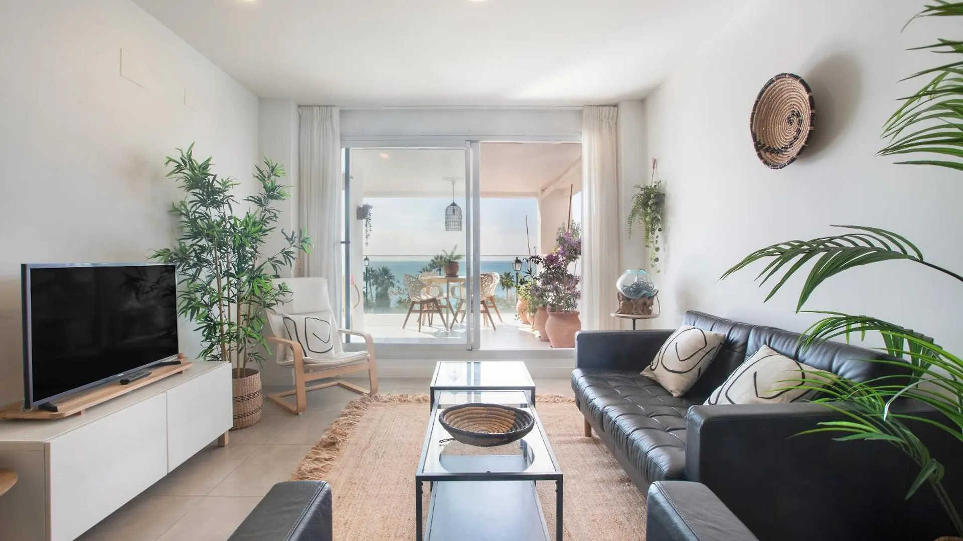 Seaview Apartment Alba Benalmádena