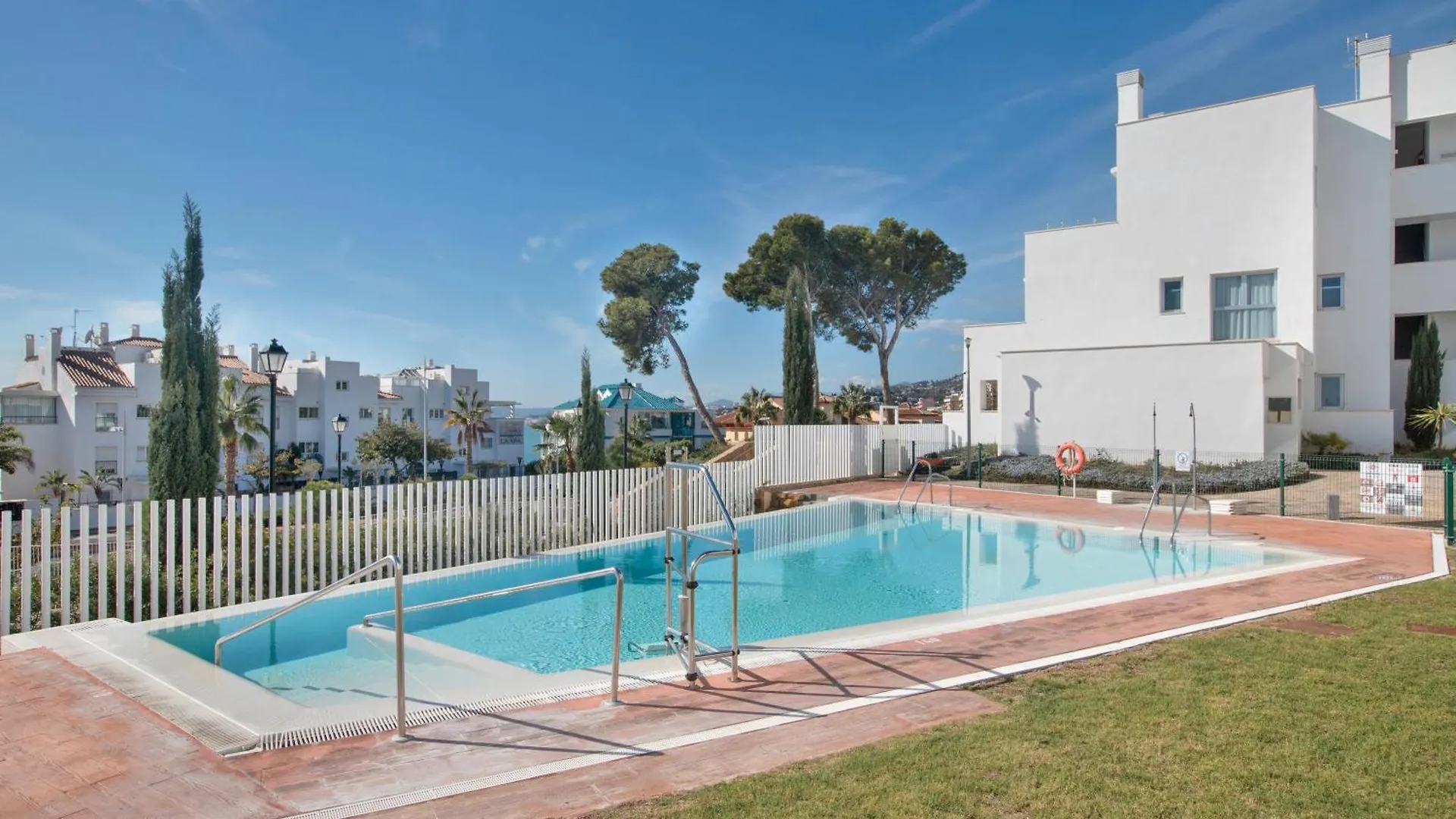 Seaview Apartment Alba Benalmádena 0*,
